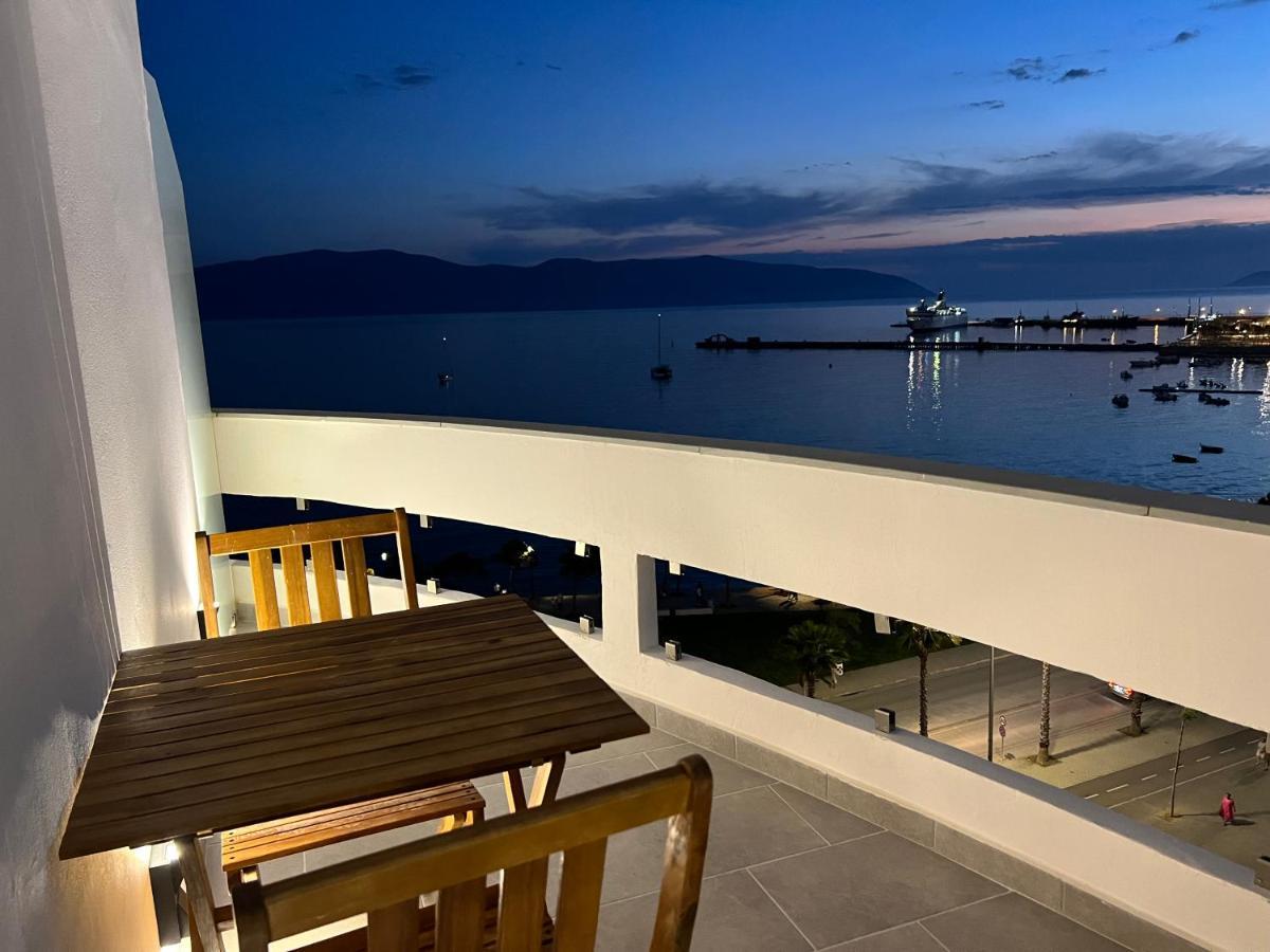 Sea View Suites Lungomare Vlorë Buitenkant foto